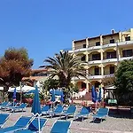Kalos 3* جيارديني ناكسوس