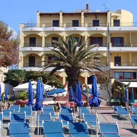 Kalos Hotel