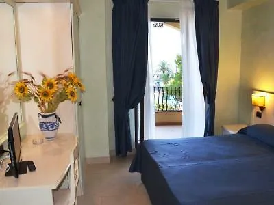 Hotel Kalos Giardini Naxos