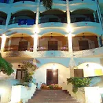 Hotel Kalos 3*