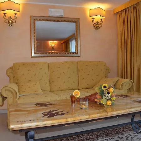 Hotel Kalos 3*