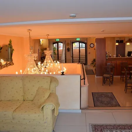Kalos Hotel Giardini-Naxos