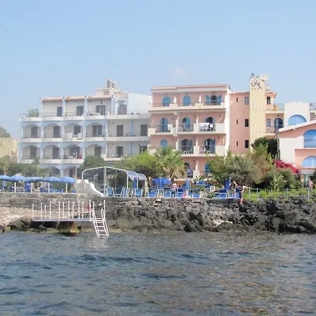 Kalos Hotel